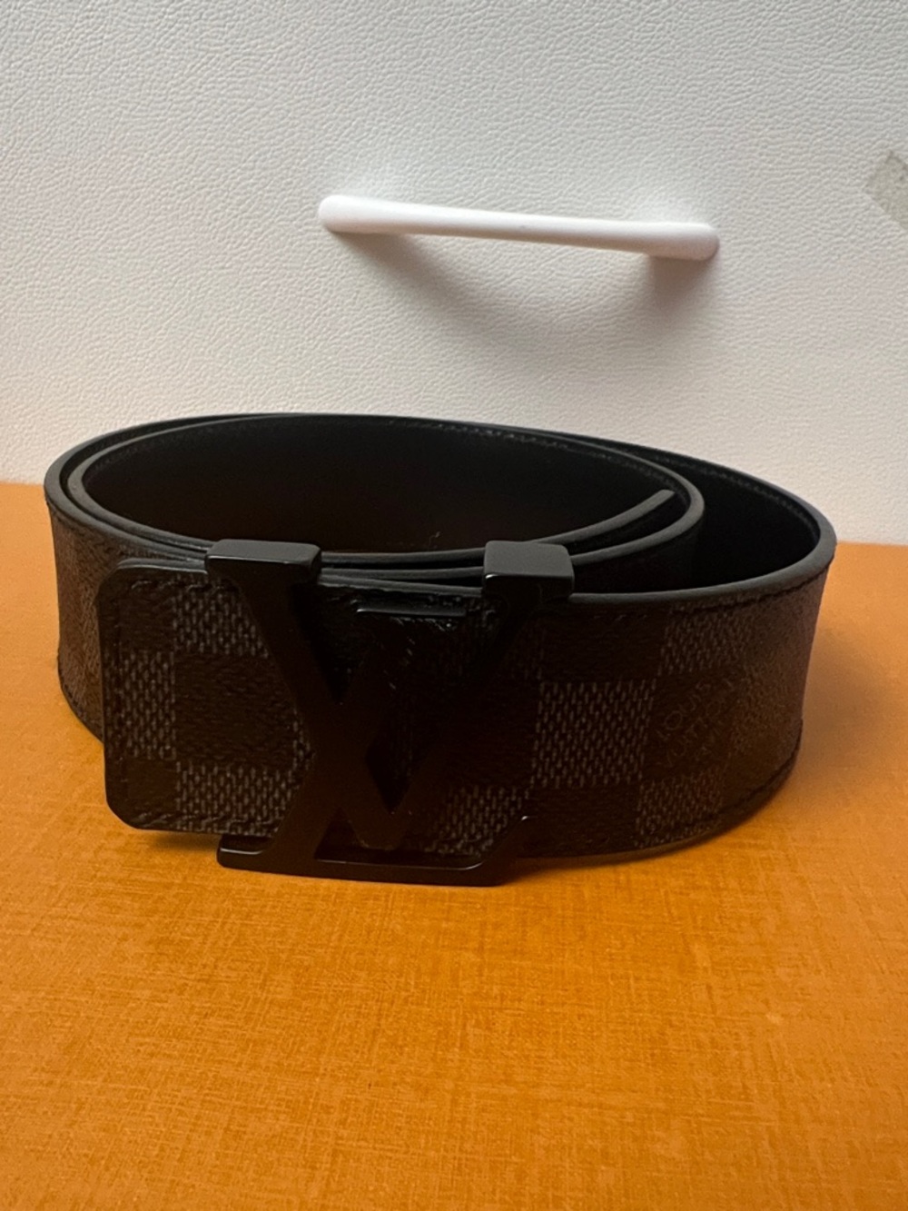 LV Initiales Black Checkered Leather Belt with Matte Black Initial Buckle - Picture 3 of 8